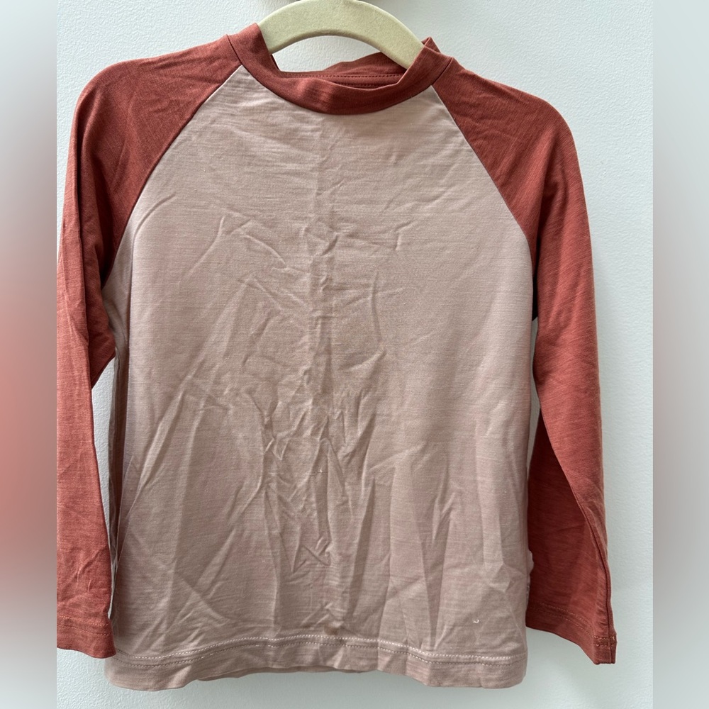 Nui Organics Uncle Al Raglan Longsleeve Tee in Mushroom Size 3